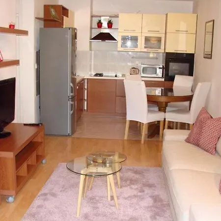 Appartamento H&m St - Two Bedroom With Balcony Spalato
